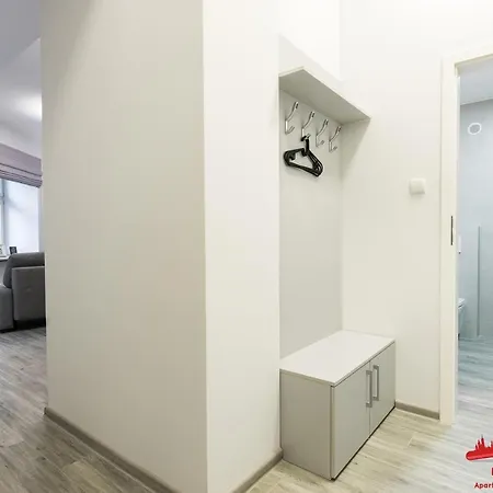 Old Town Topolowa Apartment *